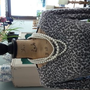 Cheekys Brand Faux peal 3 stranded necklace and earrings